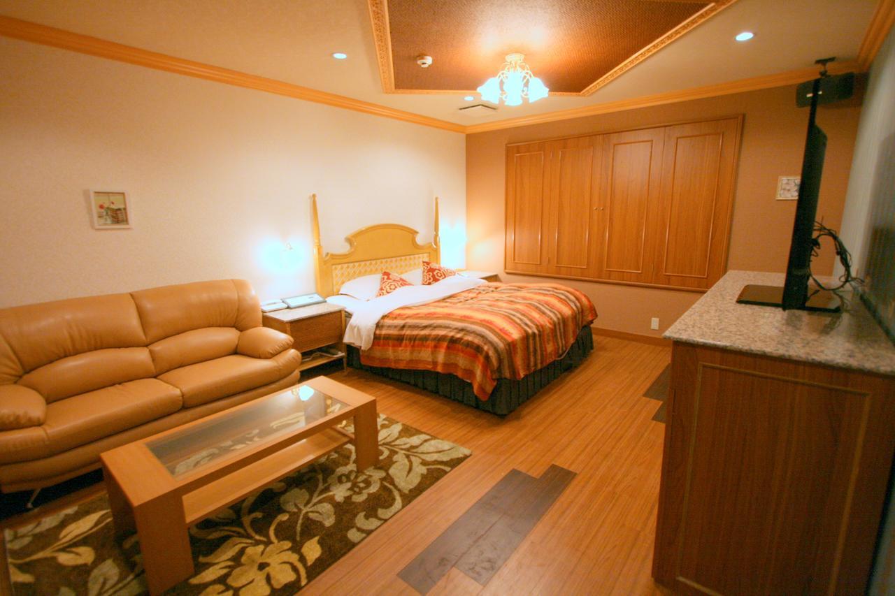 Hotel Sari Resort Takinoyashiro (Adults Only) Kato  Buitenkant foto